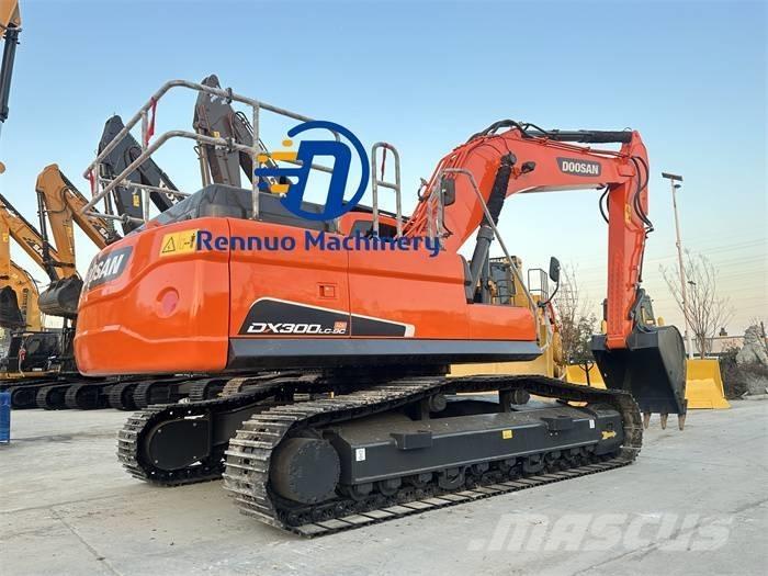 Doosan DX 300LC-9C Bandgrävare