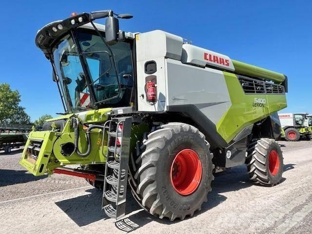CLAAS LEXION 5400 Skördetröskor