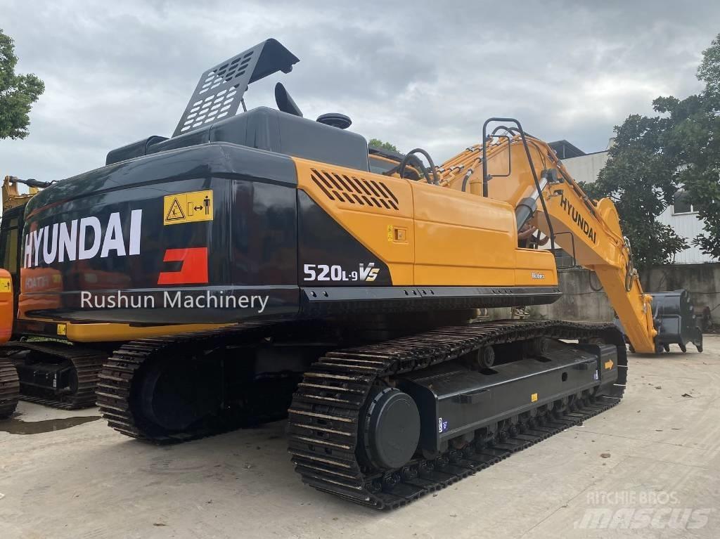 Hyundai R520 Bandgrävare