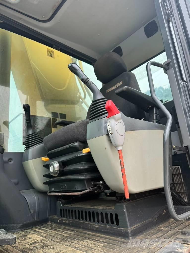 Komatsu PC 400-8 Bandgrävare