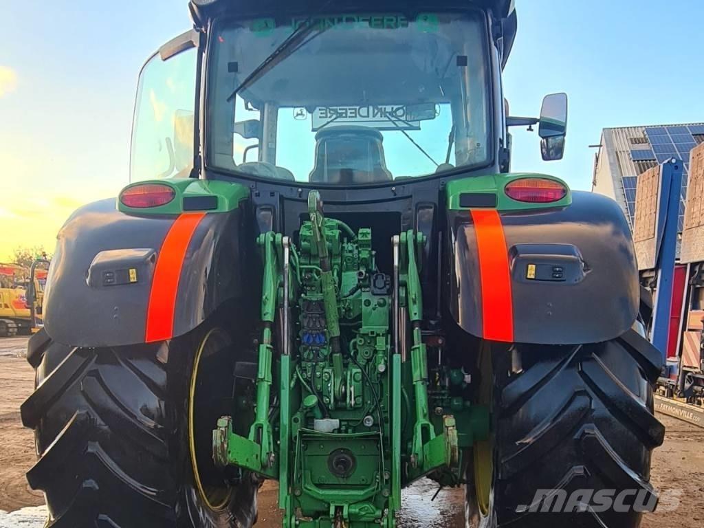 John Deere 6195 R Traktorer