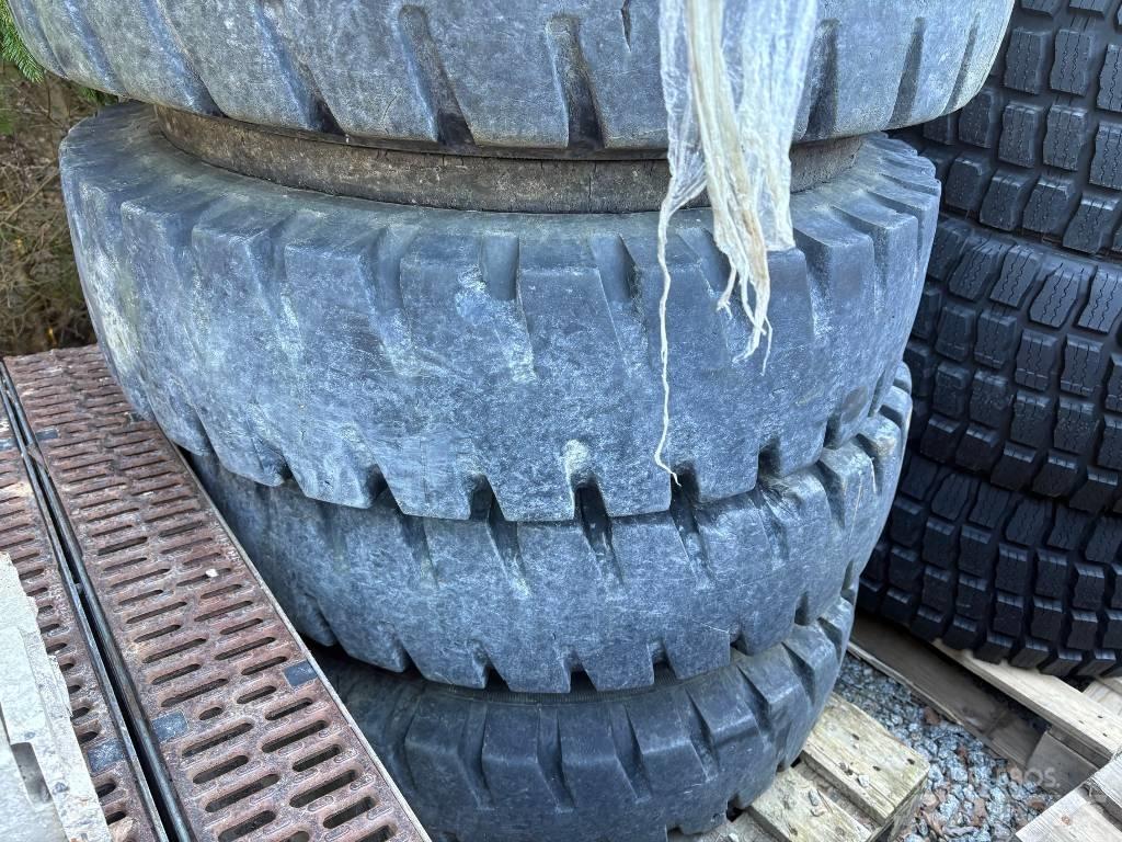 Hitachi ZX 140 W-5B Hjulgrävare
