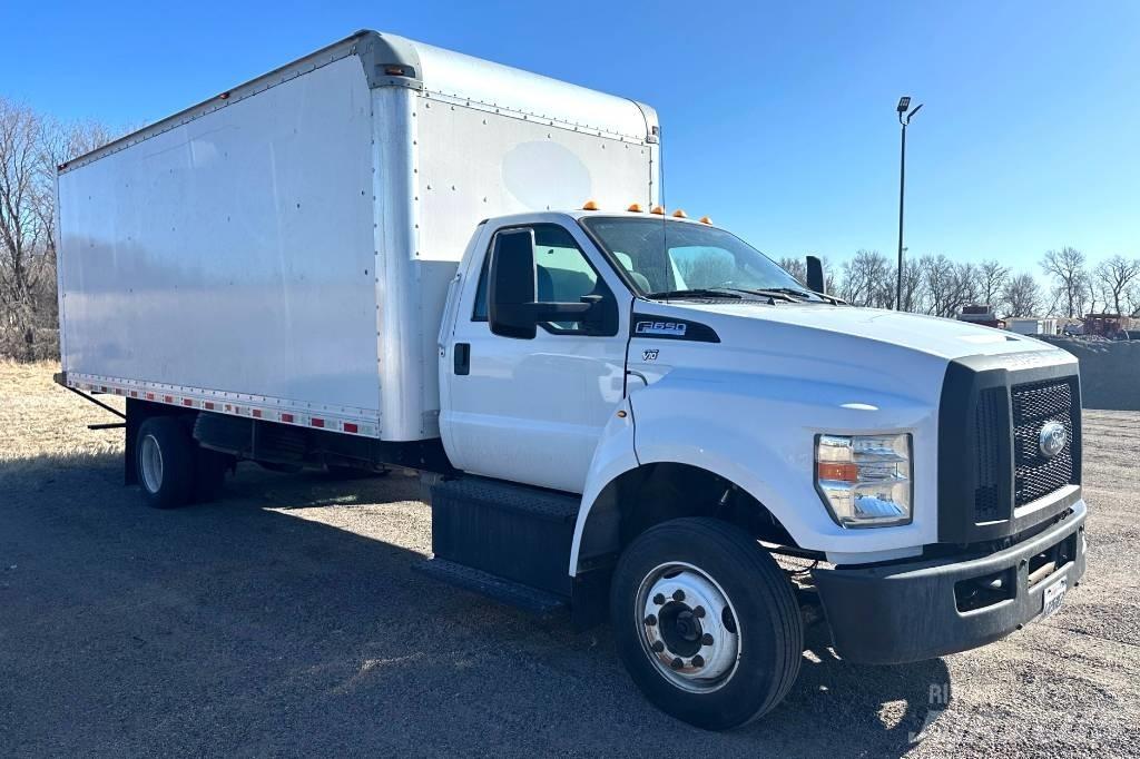 Ford F 650 Skåpbilar