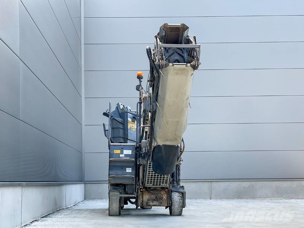 Wirtgen W 50 RI Asfaltskallfräsmaskiner