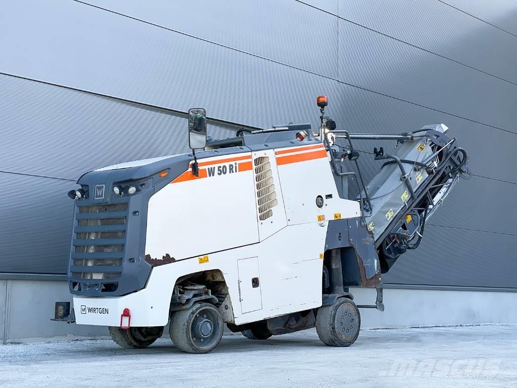 Wirtgen W 50 RI Asfaltskallfräsmaskiner