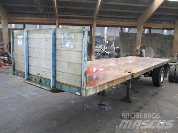  RAAF R016 Containertrailer