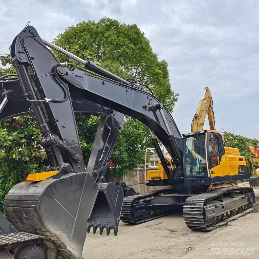 Volvo EC 380 Bandgrävare
