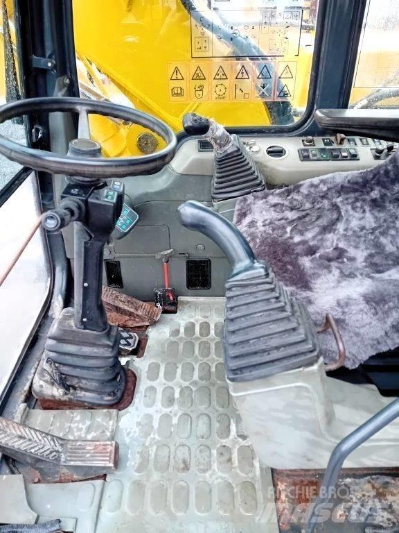 Komatsu PW 130ES-6K Hjulgrävare