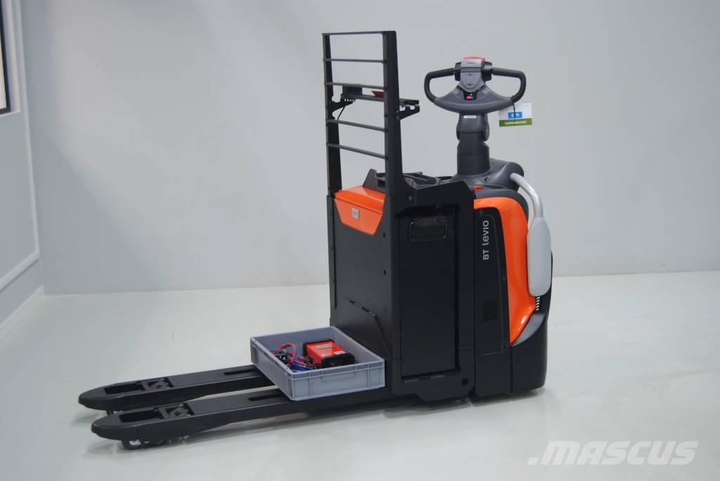 Toyota LPE250 Låglyftare med plattform