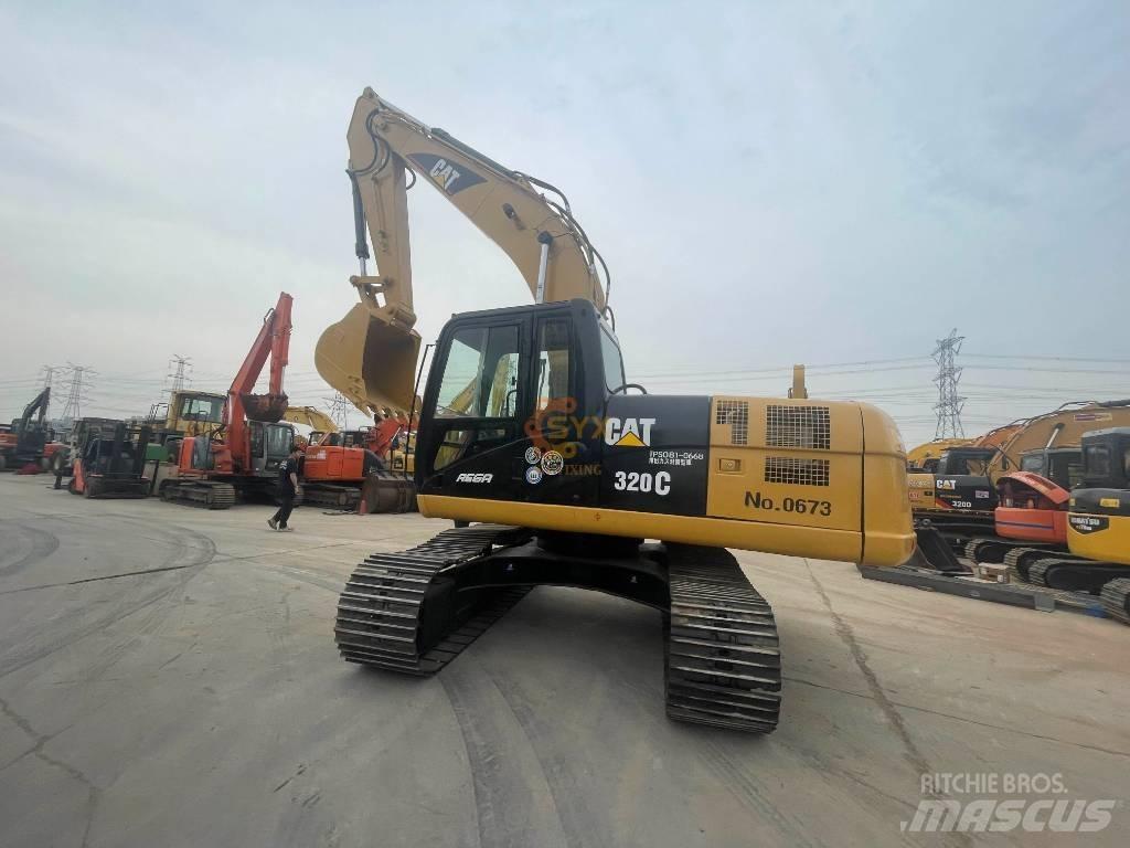CAT 320 C Bandgrävare