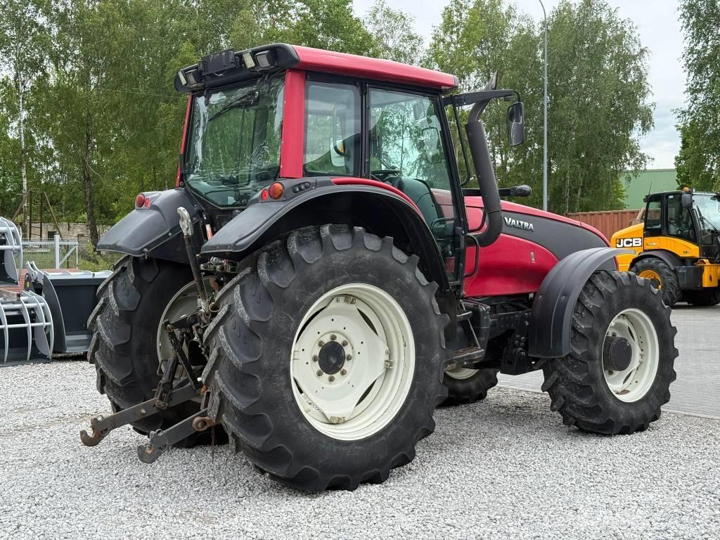 Valtra T 161 Traktorer