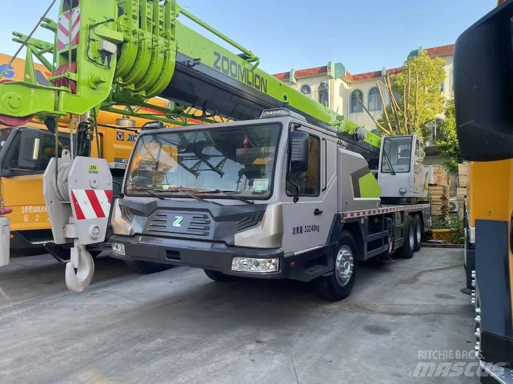 Zoomlion ZTC 251 V Allterrängkranar