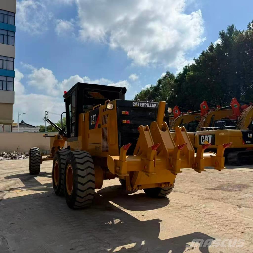 CAT 120 G Väghyvlar