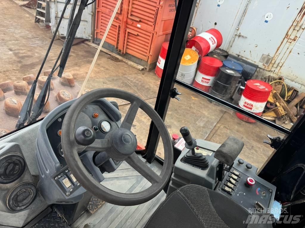 CAT CP 533 E Envalsvältar