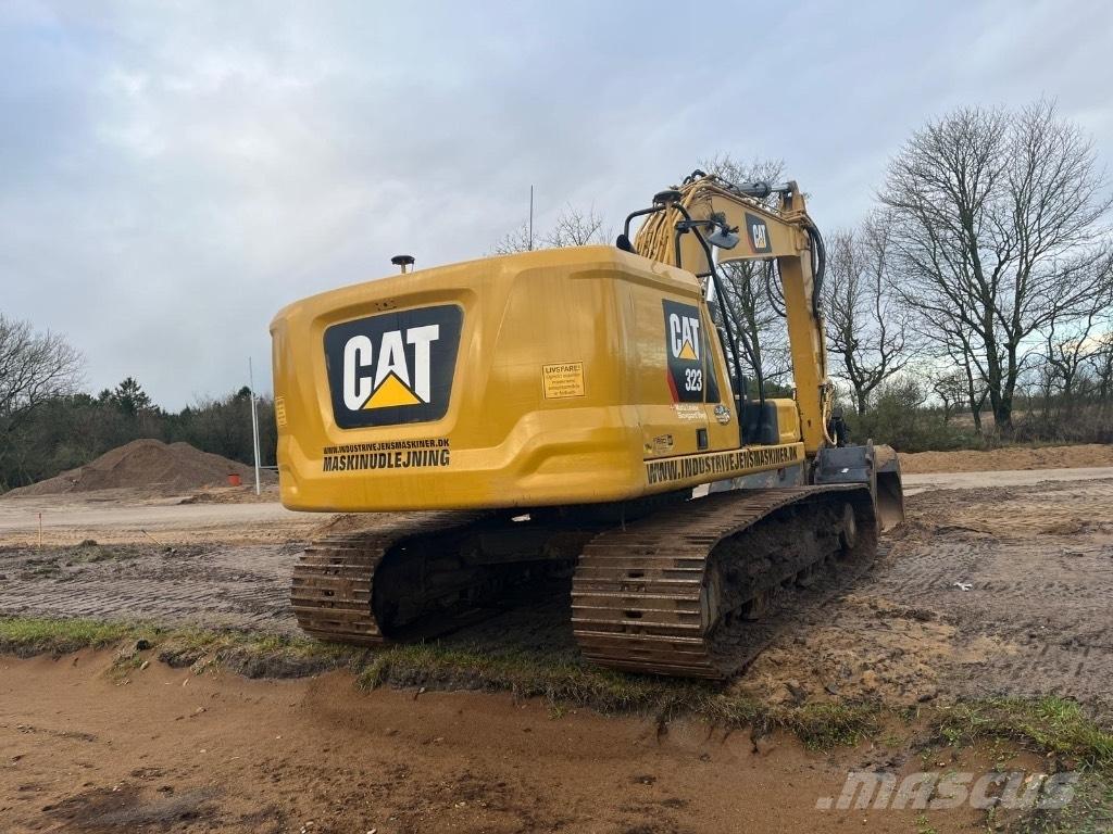 CAT 323 Nextgen Bandgrävare