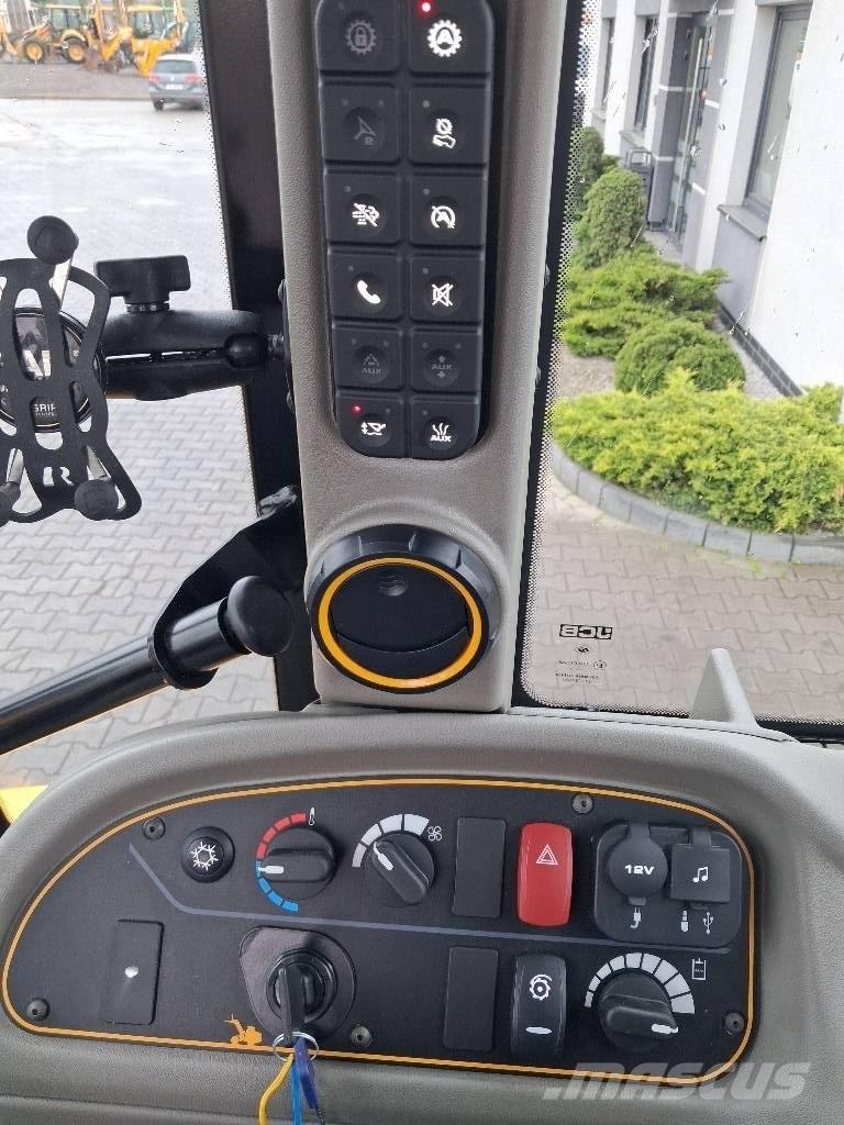 JCB TM 320 S AGRI Redskapsbärare för lantbruk