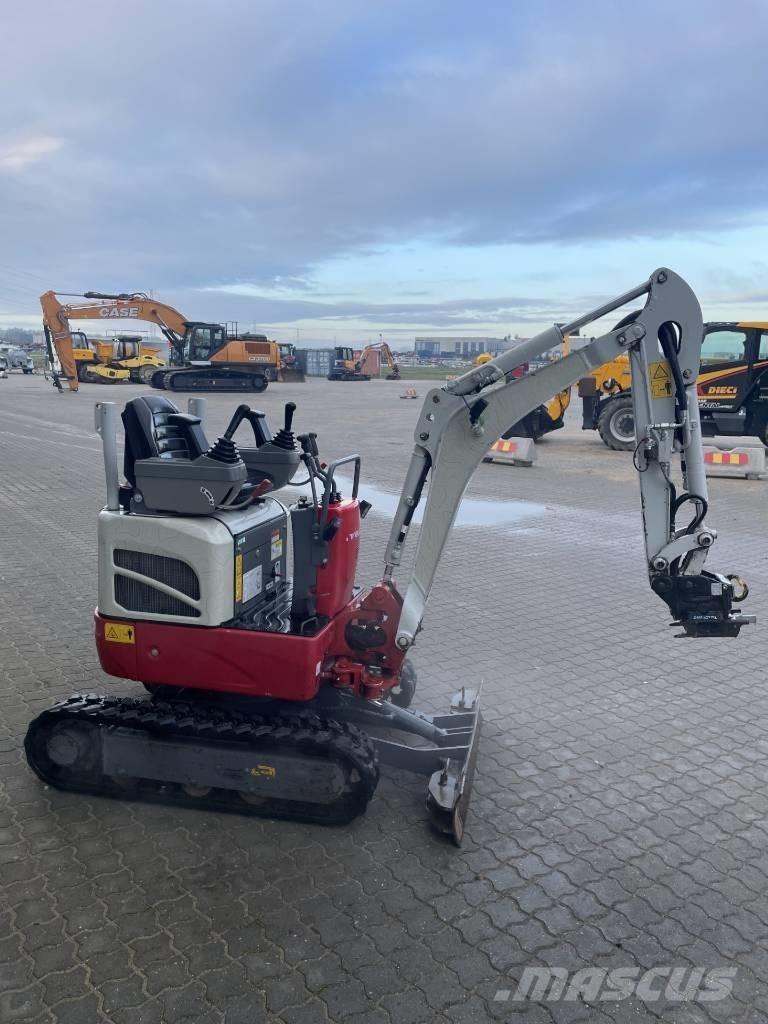 Takeuchi TB 210 Minigrävare < 7t