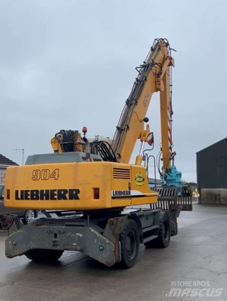 Liebherr A 904 C Avfalls / industri hantering