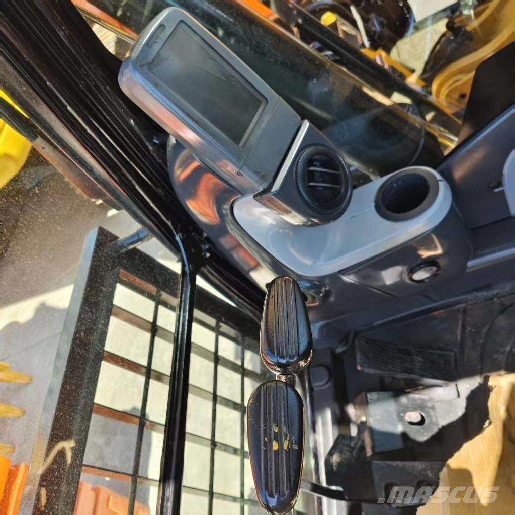 CAT 320 D Bandgrävare