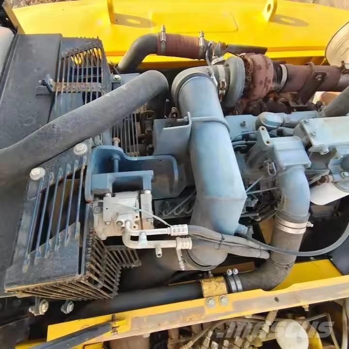 Komatsu PC360 Bandgrävare
