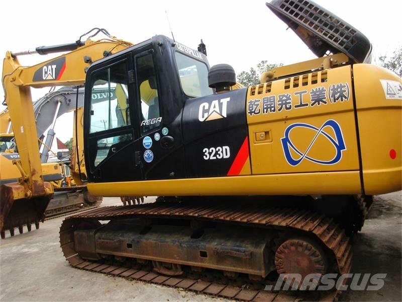 CAT 323 GC Bandgrävare