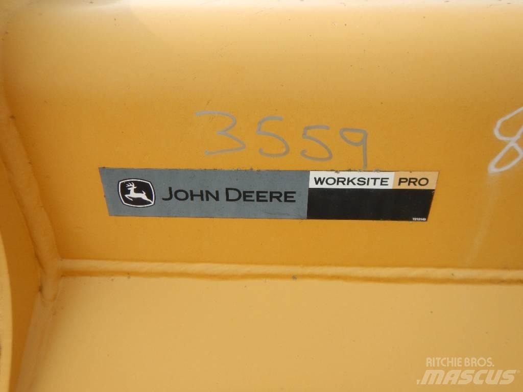 John Deere AT340424 Skopor