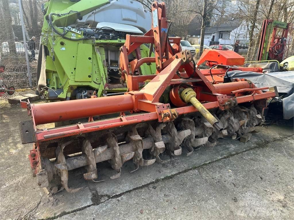 Kuhn EL140N 305 Jordbearbetning for vinodling