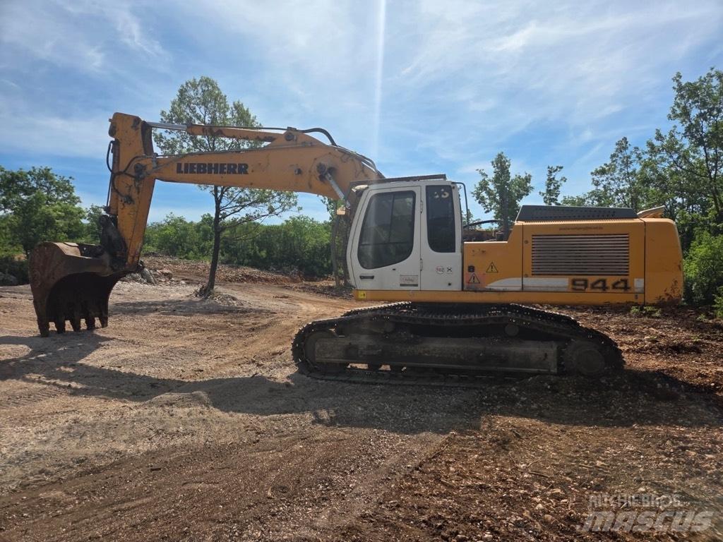 Liebherr 944 Bandgrävare