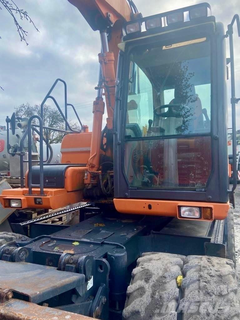 Doosan DX 160 W-3 Hjulgrävare