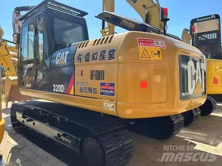 CAT CAT320D2 Midigrävmaskiner 7t - 12t
