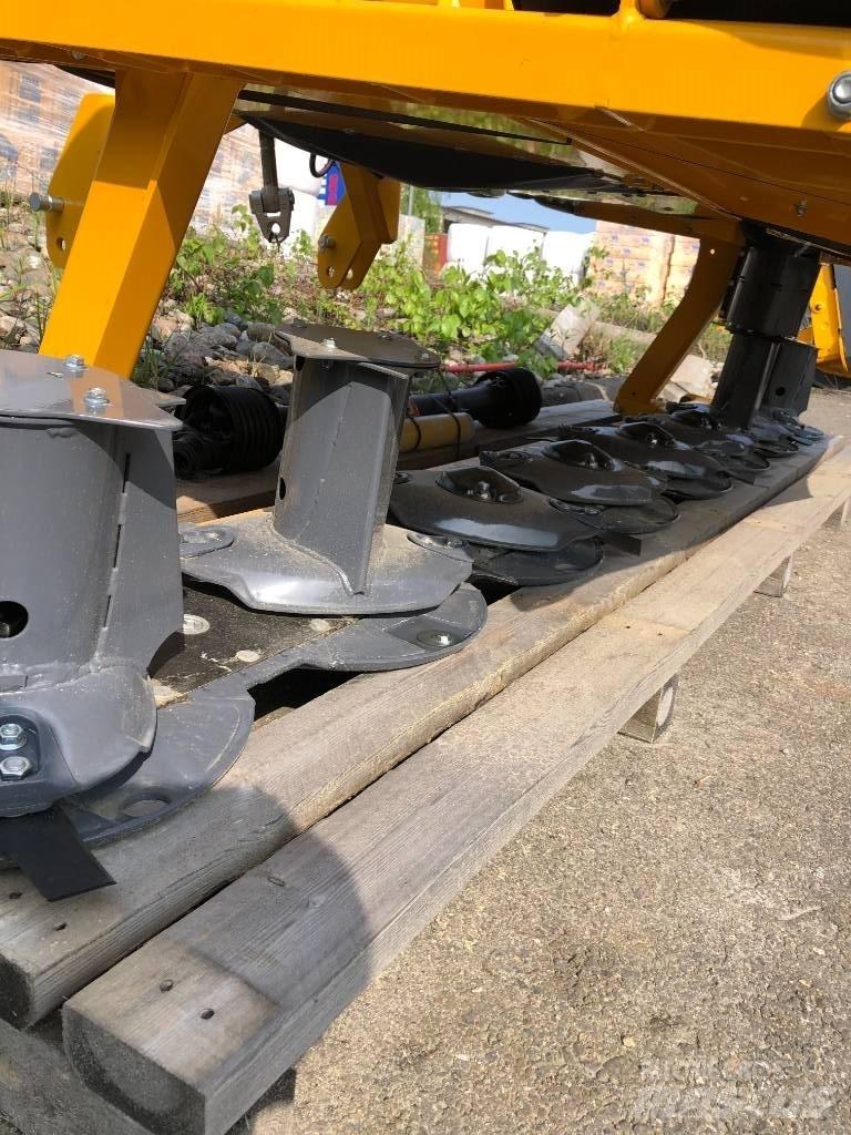 Elho NK3300 F Slåttermaskiner