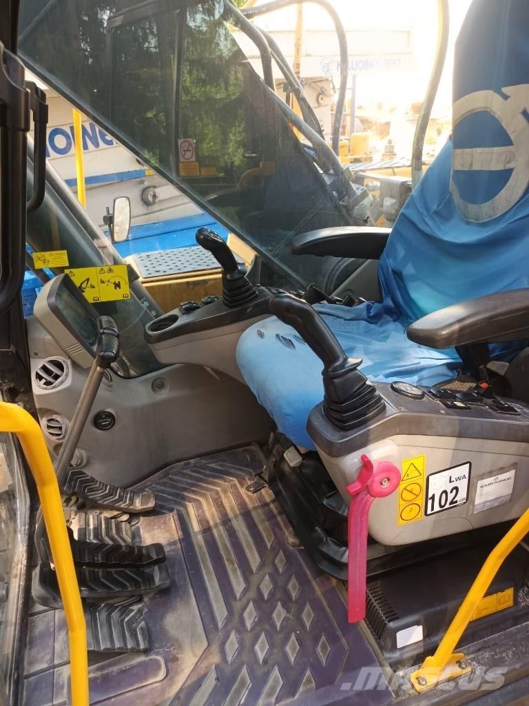 Volvo EC 220 DL Bandgrävare