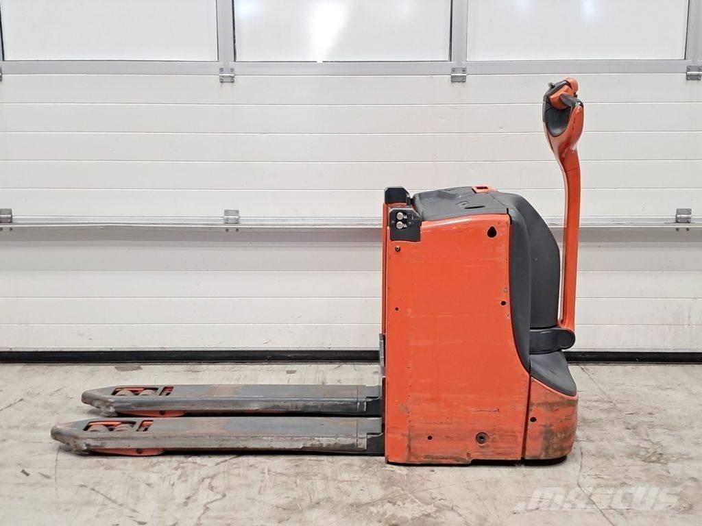 Linde T16L Låglyftare utan plattform