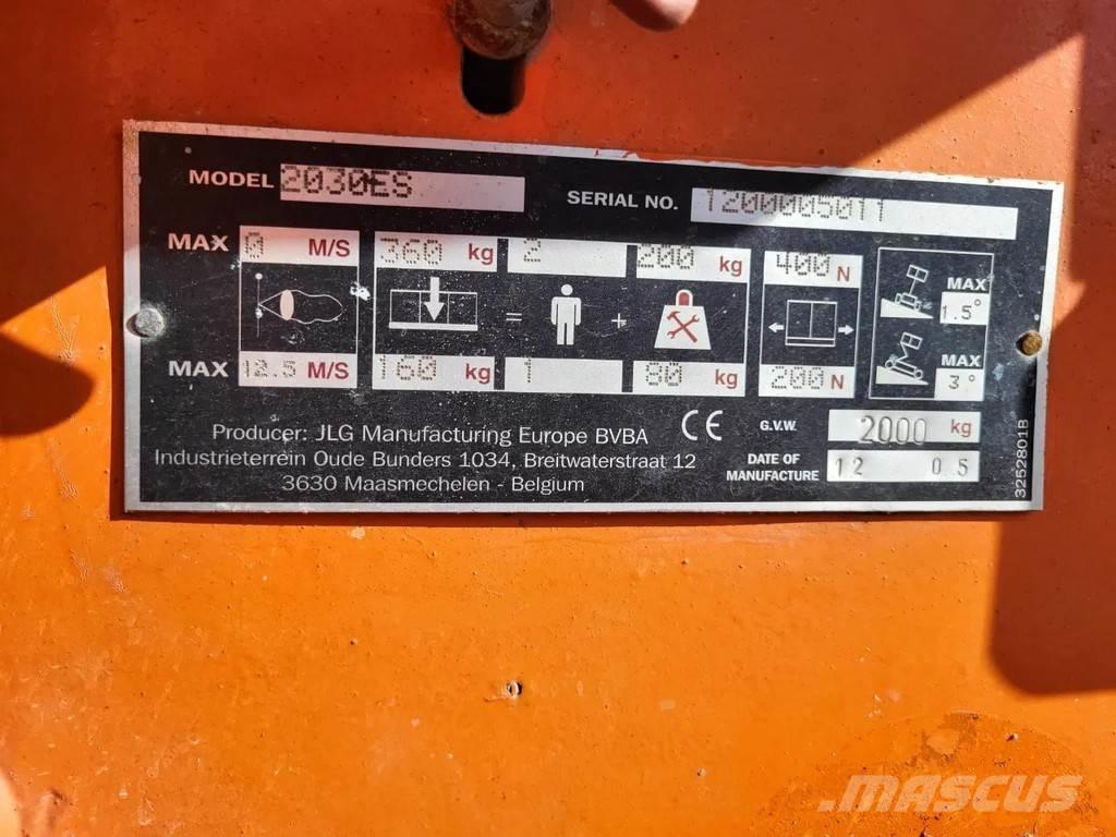 JLG 2030ES Saxliftar