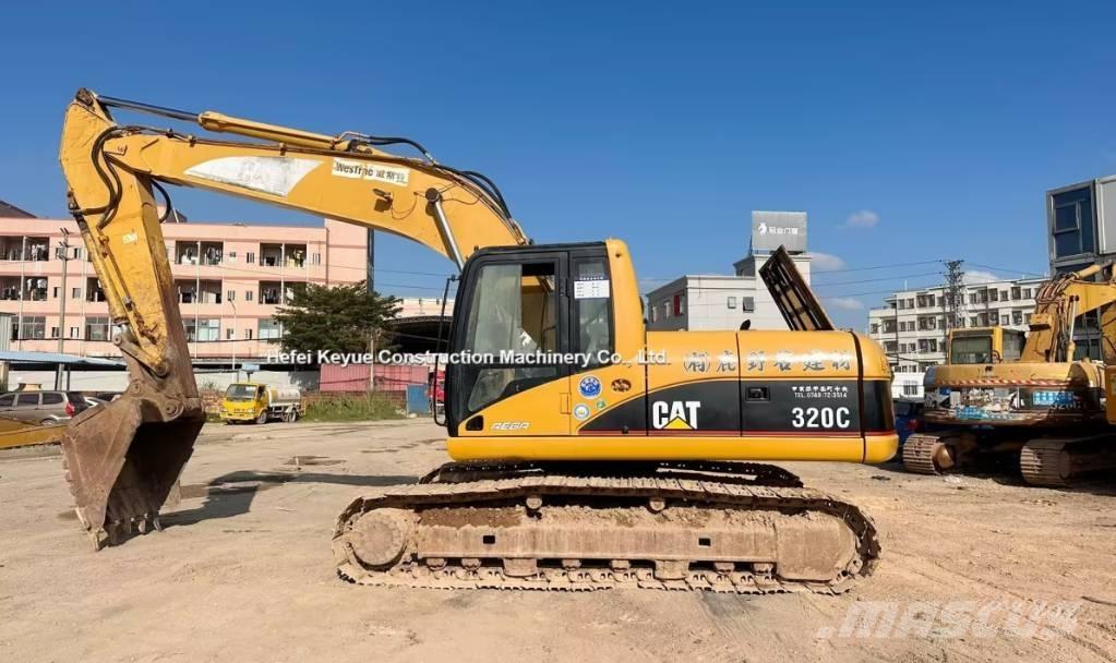 CAT 320 C Bandgrävare