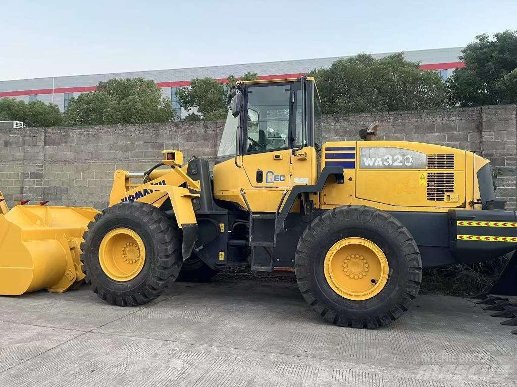 Komatsu WA 320 Hjullastare