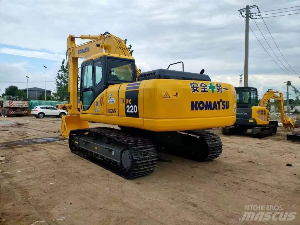 Komatsu PC 220 Bandgrävare