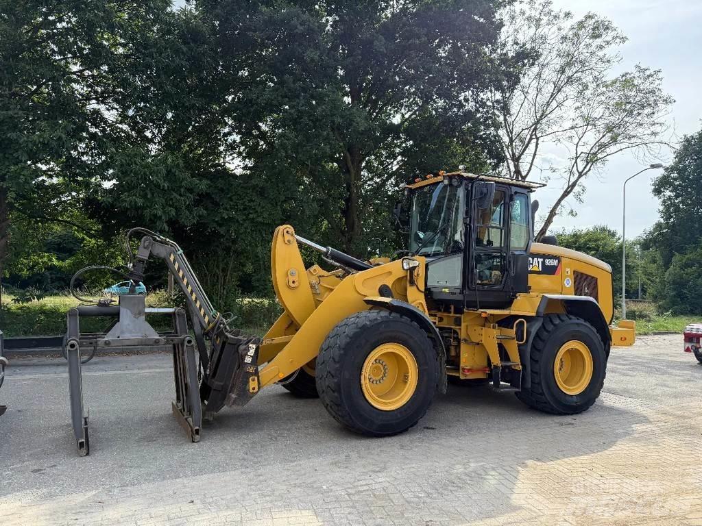 CAT 926M 4 Buckets Hjullastare