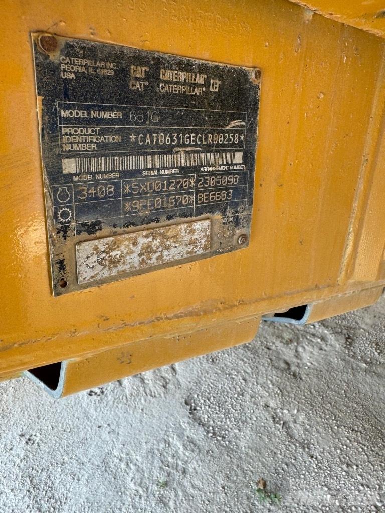 CAT 631 G Schaktvagnar