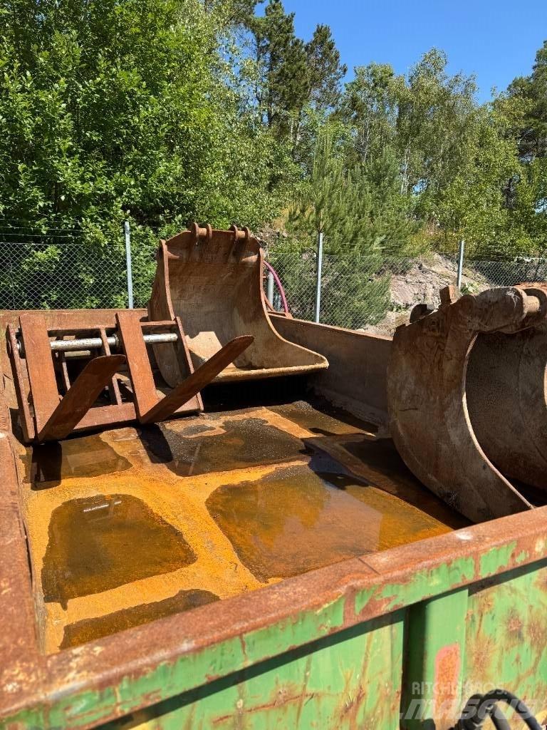 CAT M316F Hjulgrävare