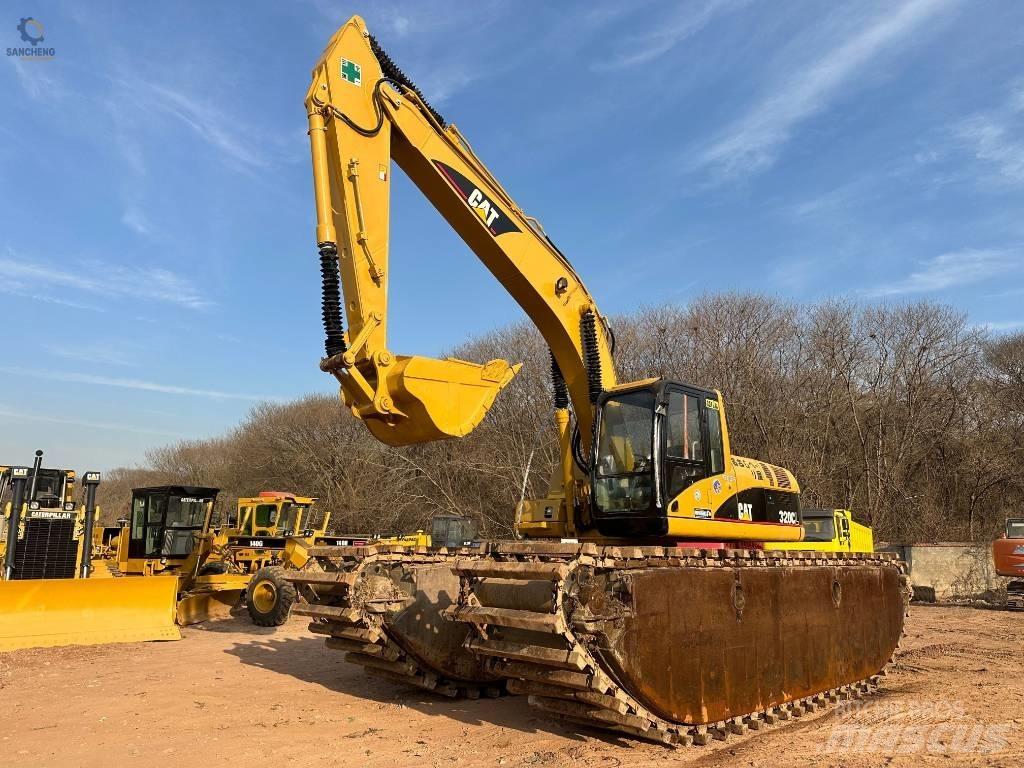CAT 320 C L Amfibiska grävmaskiner