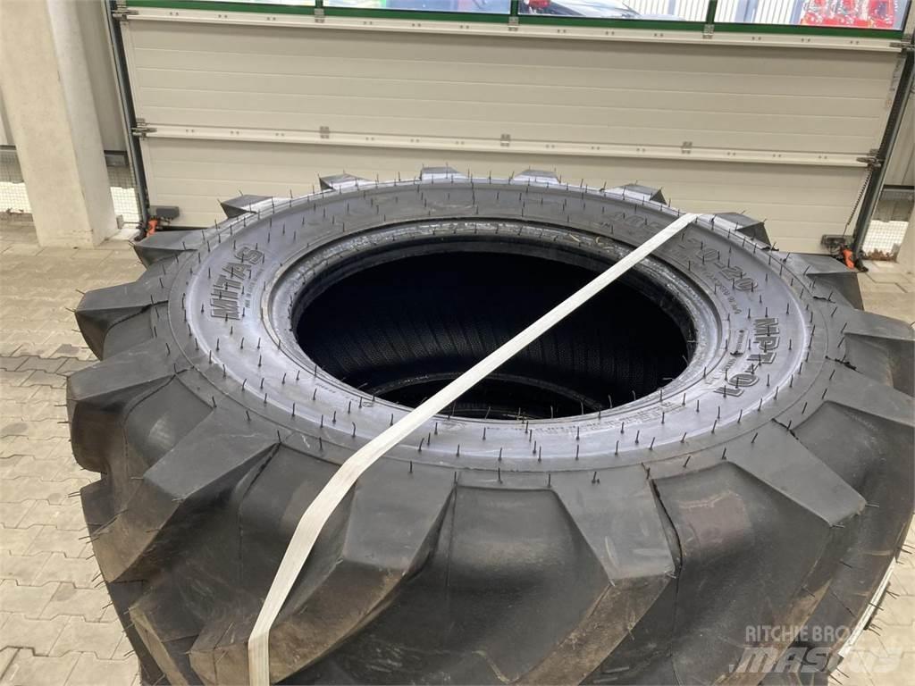 Mitas 405/70R20 Däck, hjul och fälgar