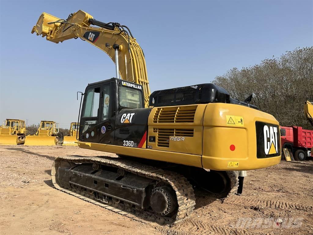 CAT 336 D L Bandgrävare
