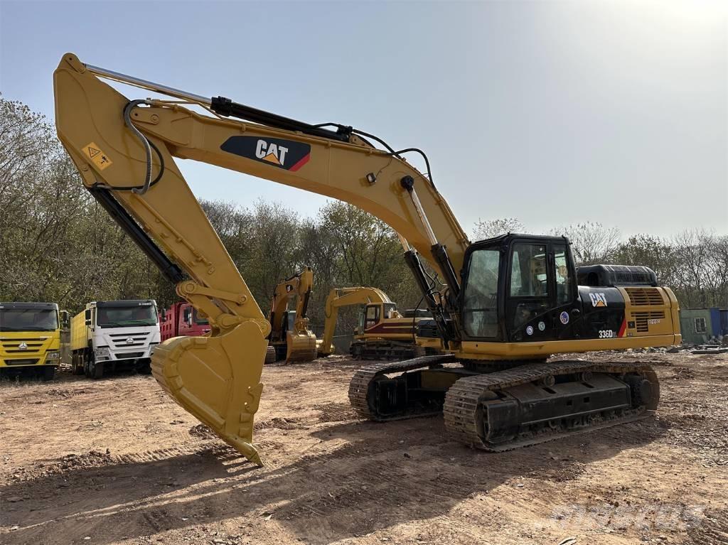 CAT 336 D L Bandgrävare