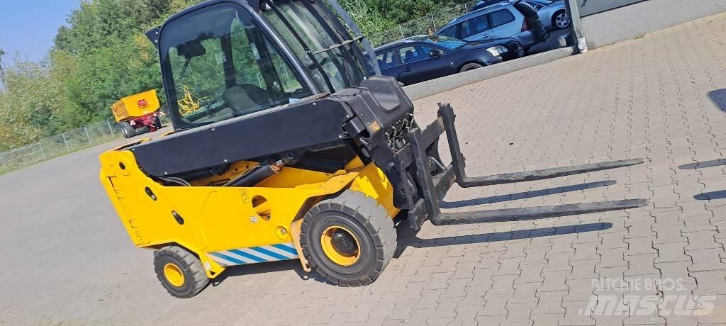 JCB TLT 30-19E 2WD Elmotviktstruckar