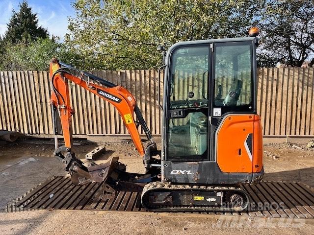 Doosan DX 19 Minigrävare < 7t