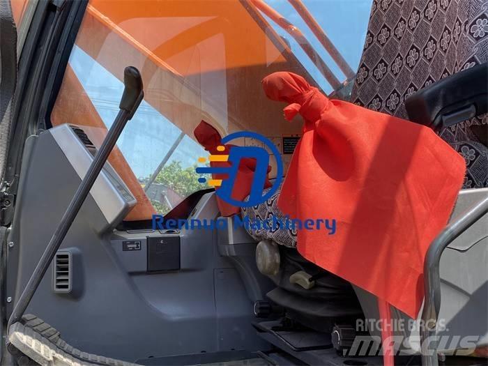 Doosan DX 260LC Bandgrävare