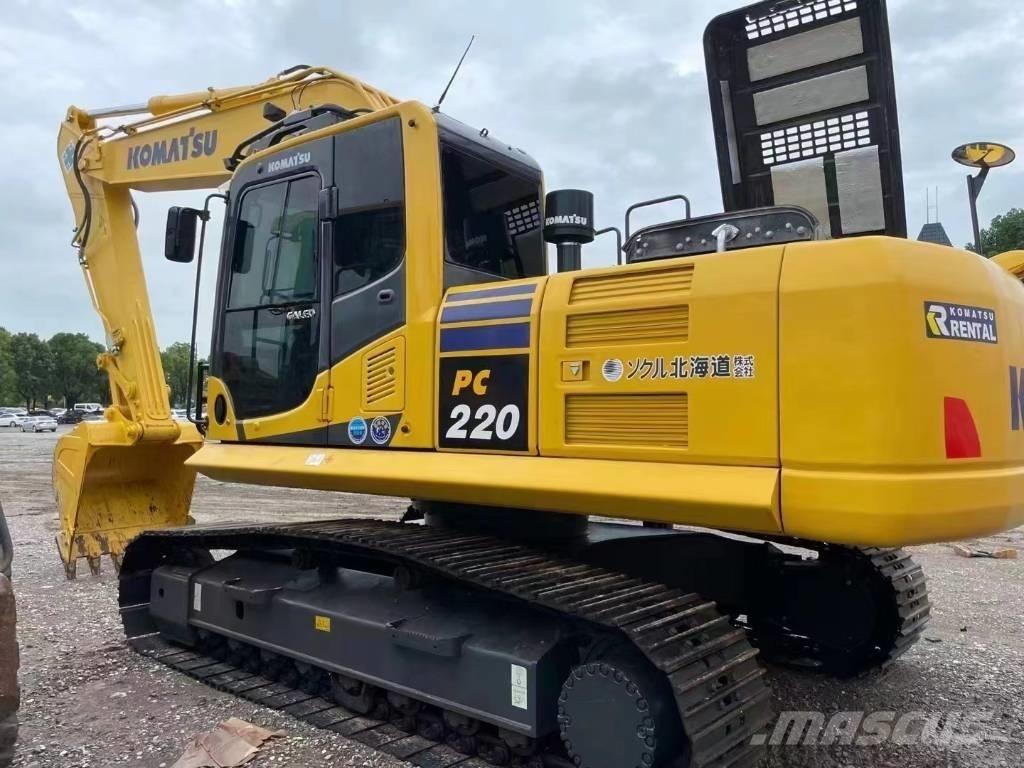 Komatsu PC220-8 Bandgrävare