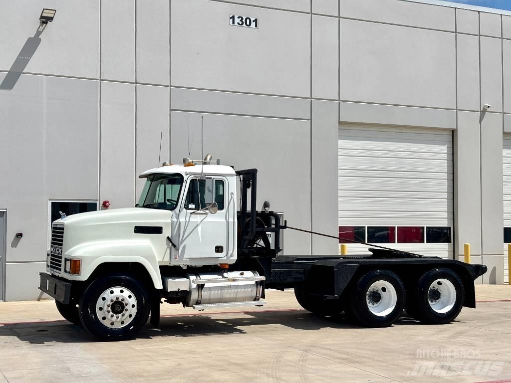 Mack CH 613 Bärgningsbilar