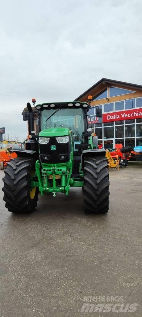 John Deere 6175 R Traktorer